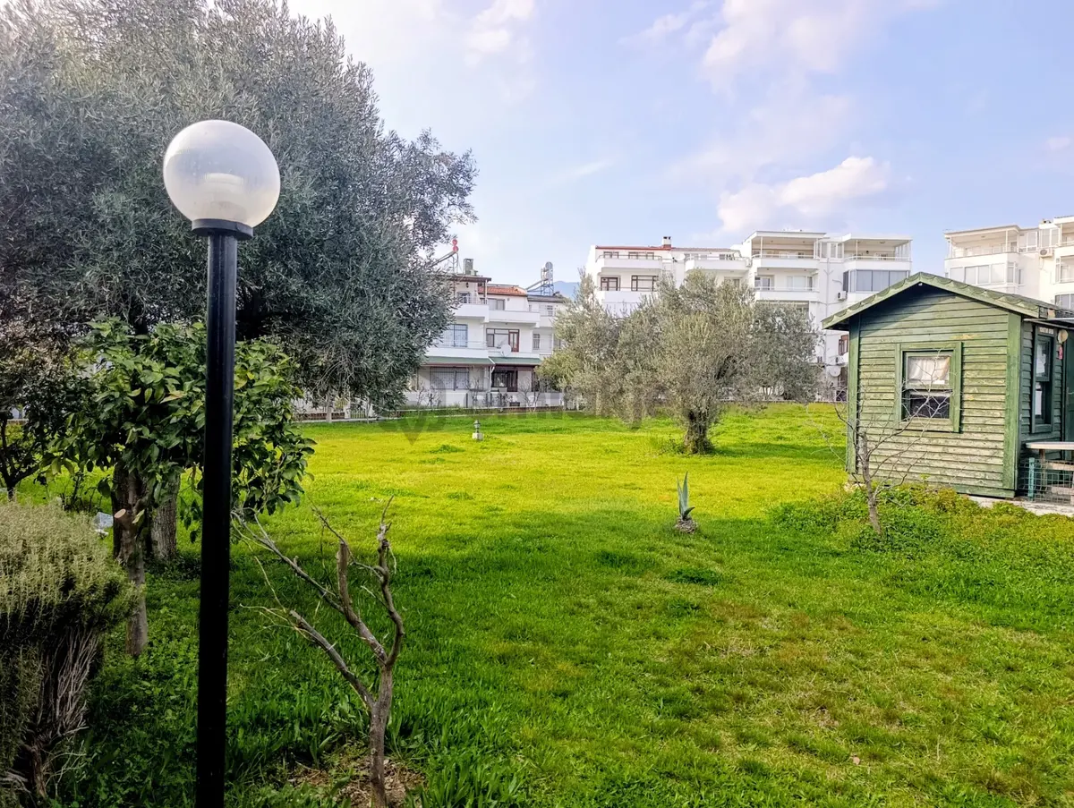 Güre’de Denize 100 Metre Mesafede Tripleks 5+1 Villa