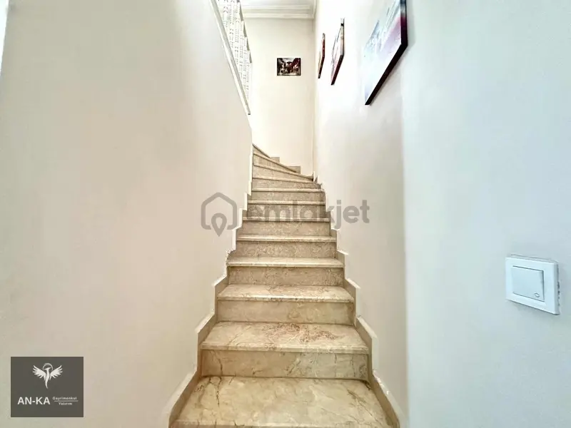 Yht'nin Dibinde 4+1 Fırsat Teraslı Dubleks Daire - 22