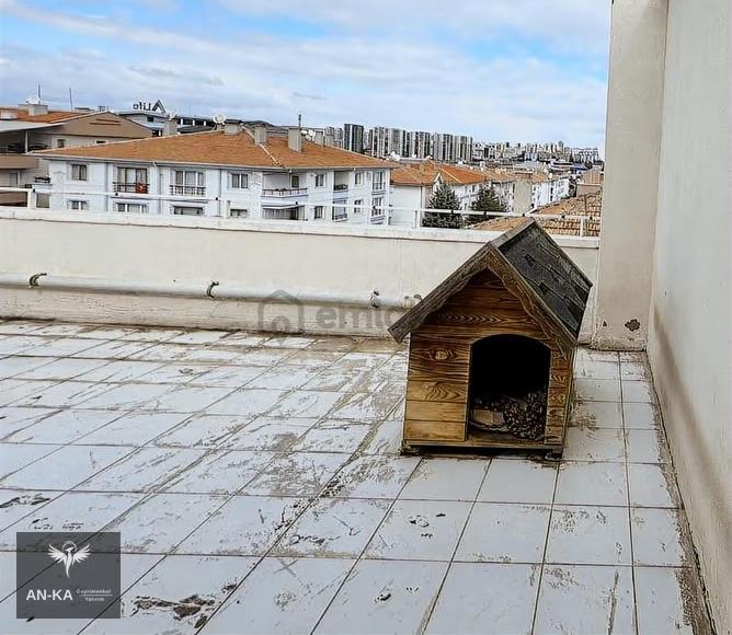 Yht'nin Dibinde 4+1 Fırsat Teraslı Dubleks Daire - 16