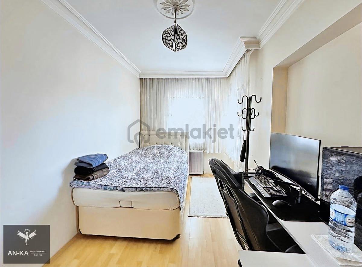 Yht'nin Dibinde 4+1 Fırsat Teraslı Dubleks Daire - 31