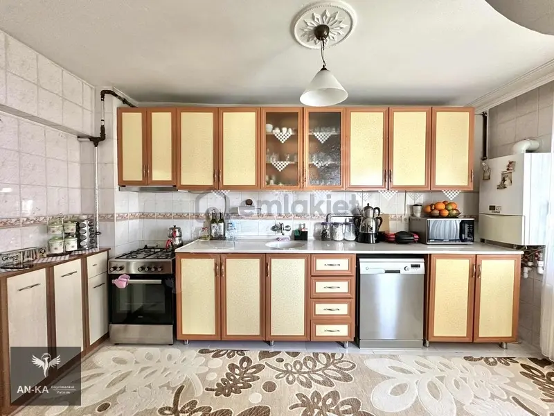 Yht'nin Dibinde 4+1 Fırsat Teraslı Dubleks Daire - 5