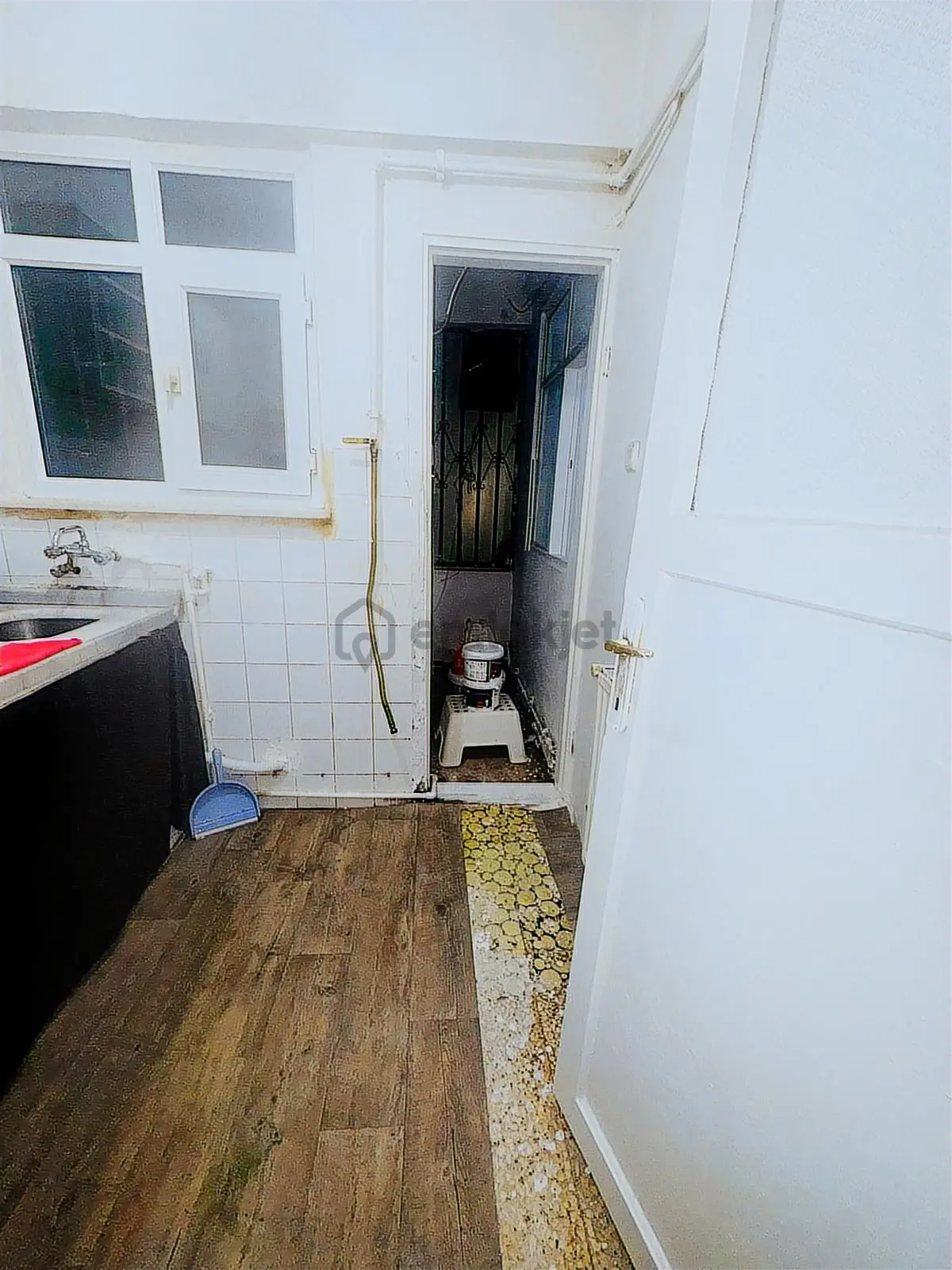Kurtuluş Son Otobüs Durağına Yakın. 2+1) Kiralık Daire - 16