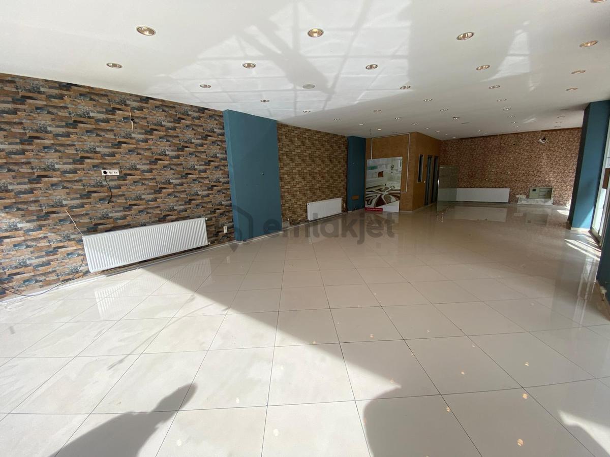 Trabzon Araklı'da Kiralık Dükkan - 4