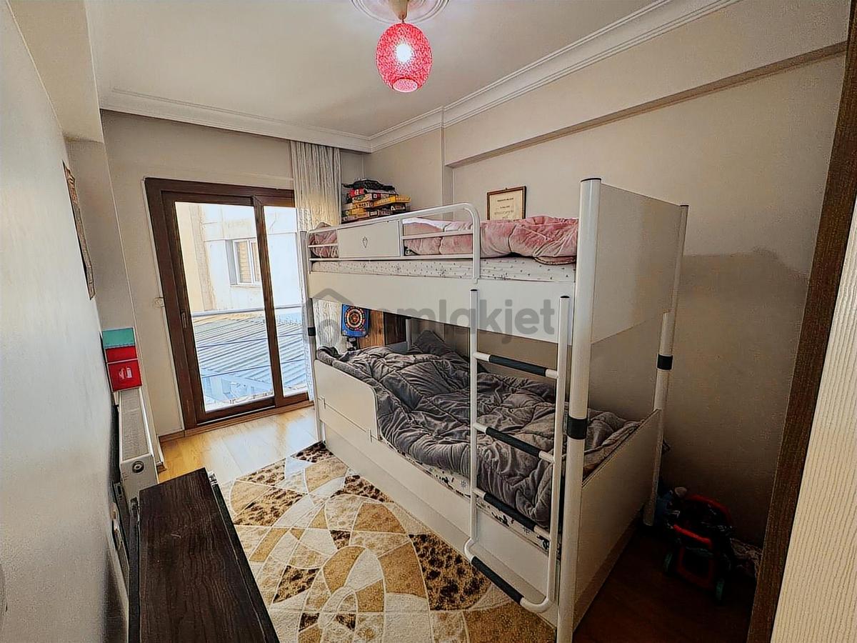 Yeşilyurt Ant Caddesinde Satılık 2+1 Daire - 34