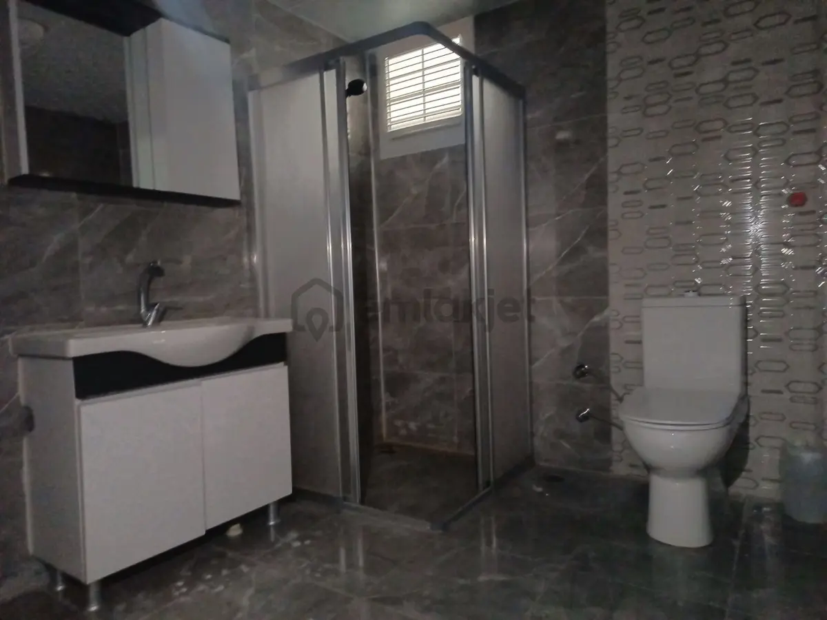 Buket Emlaktan Kiralık 3+1 Daire Ara Kat Doğalgazlı Asansörlü - 10