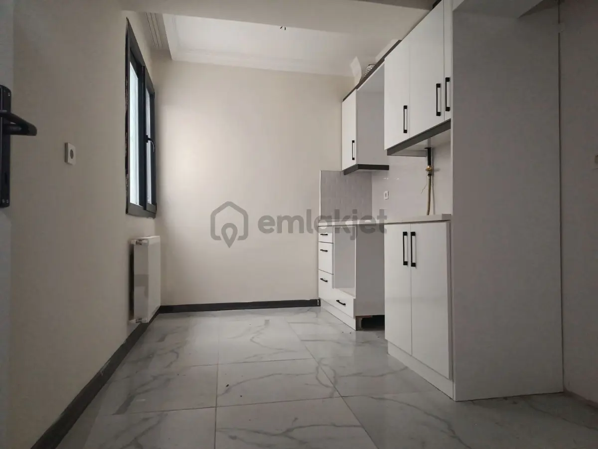 Buket Emlaktan Kiralık 3+1 Daire Ara Kat Doğalgazlı Asansörlü - 28