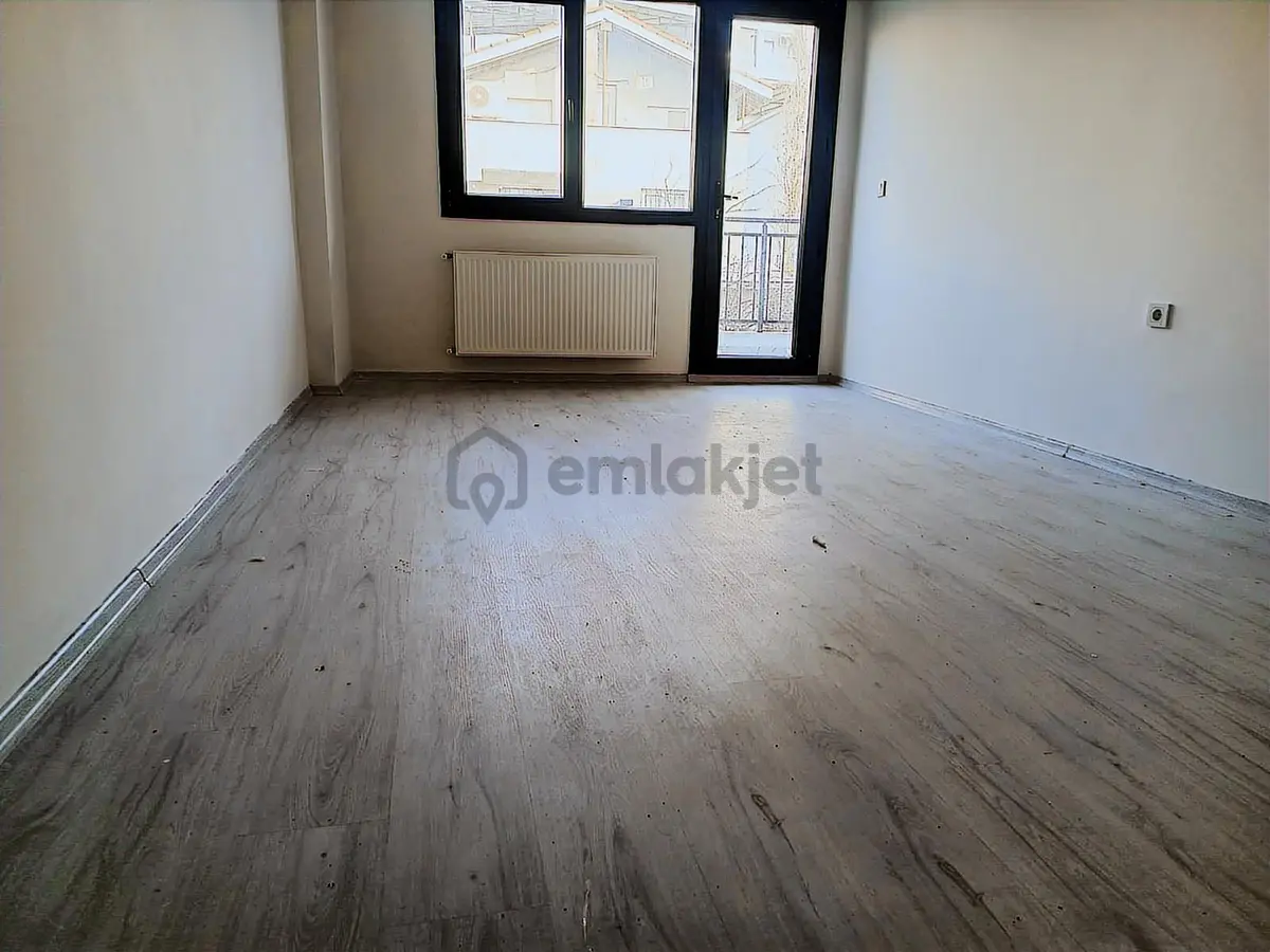 Buket Emlaktan Kiralık 3+1 Daire Ara Kat Doğalgazlı Asansörlü - 16