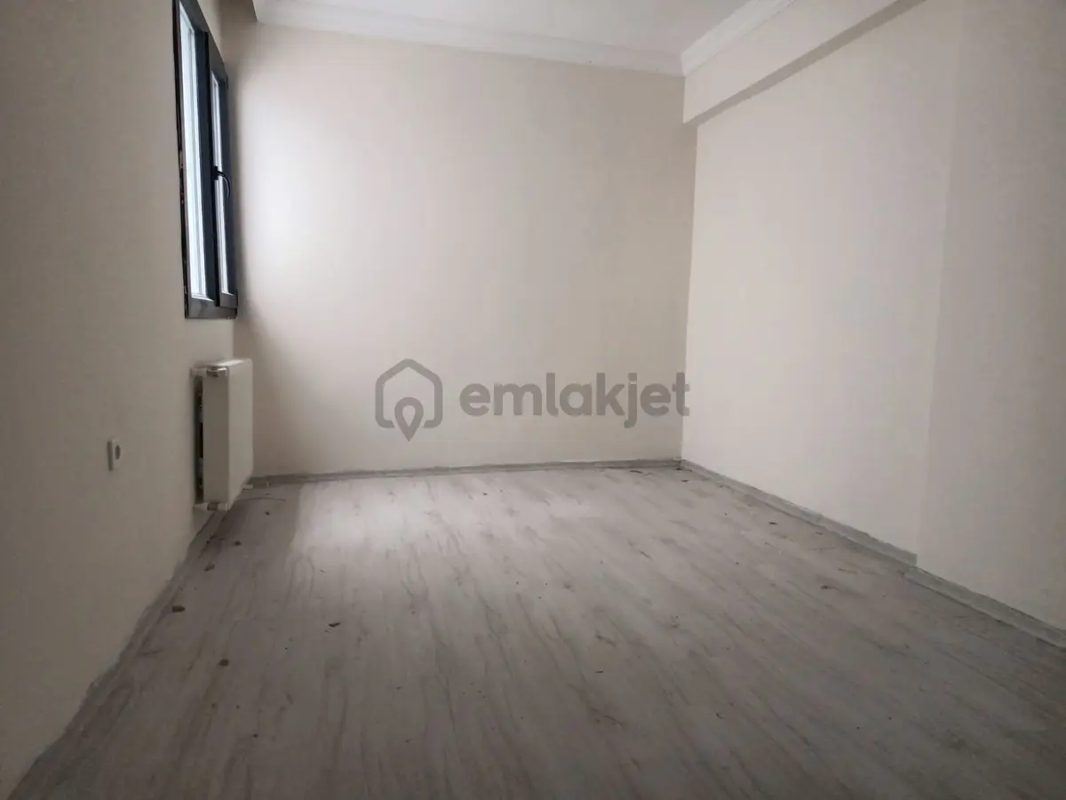 Buket Emlaktan Kiralık 3+1 Daire Ara Kat Doğalgazlı Asansörlü - 25