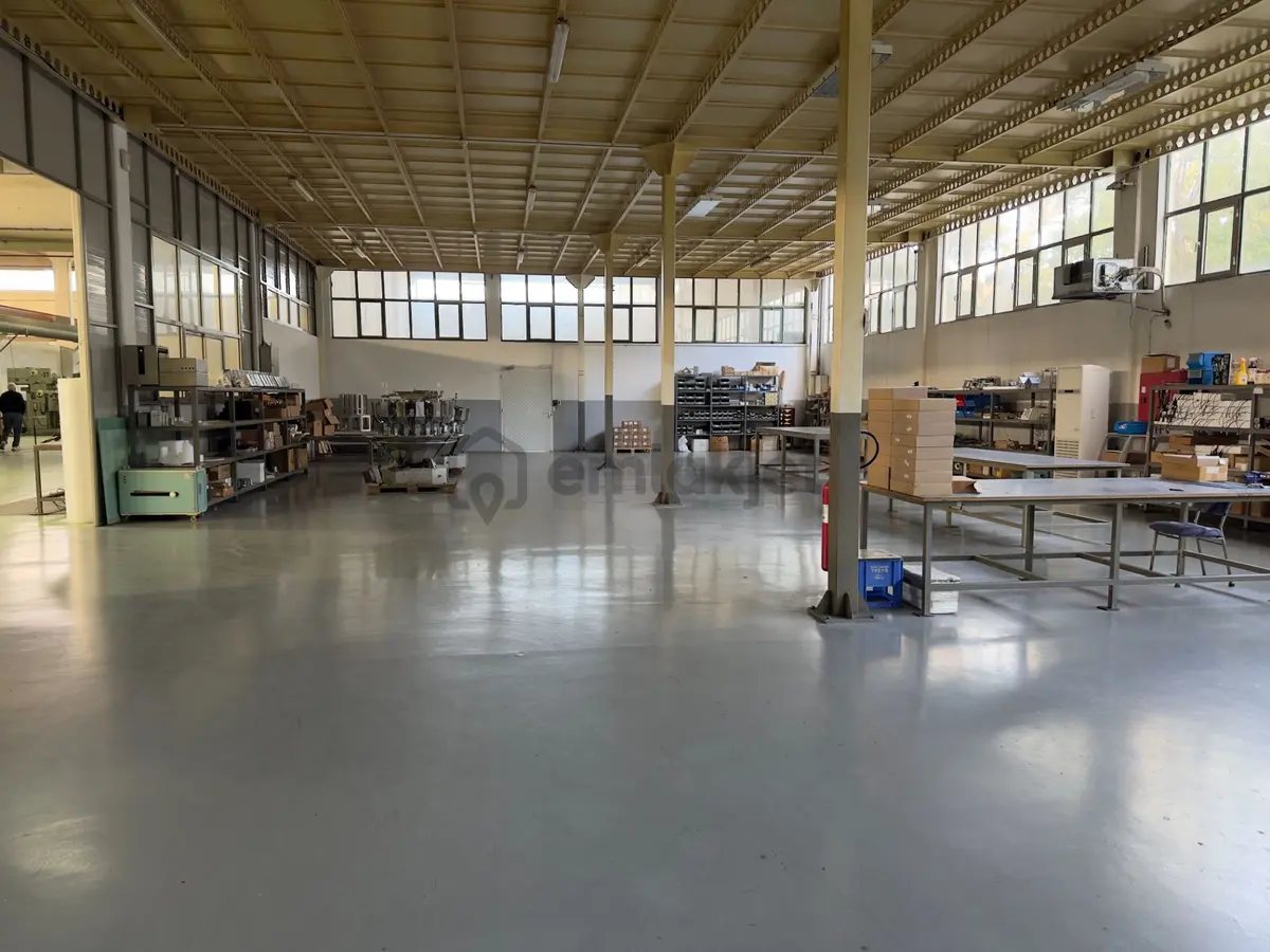 İaosb’de Stratejik Konumlu, Ges'li Ve Full Donanımlı Modern Fabrika - 8