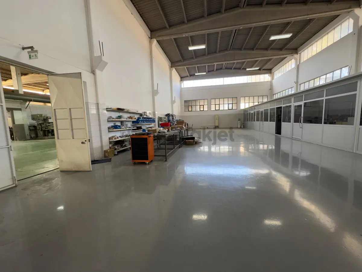 İaosb’de Stratejik Konumlu, Ges'li Ve Full Donanımlı Modern Fabrika - 9