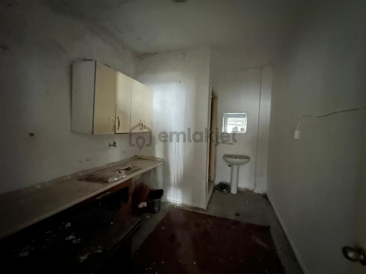 Maltepe Bağlarbaşın'da 285m2 Oldukça Kullanışlı Dükkan&depo - 7