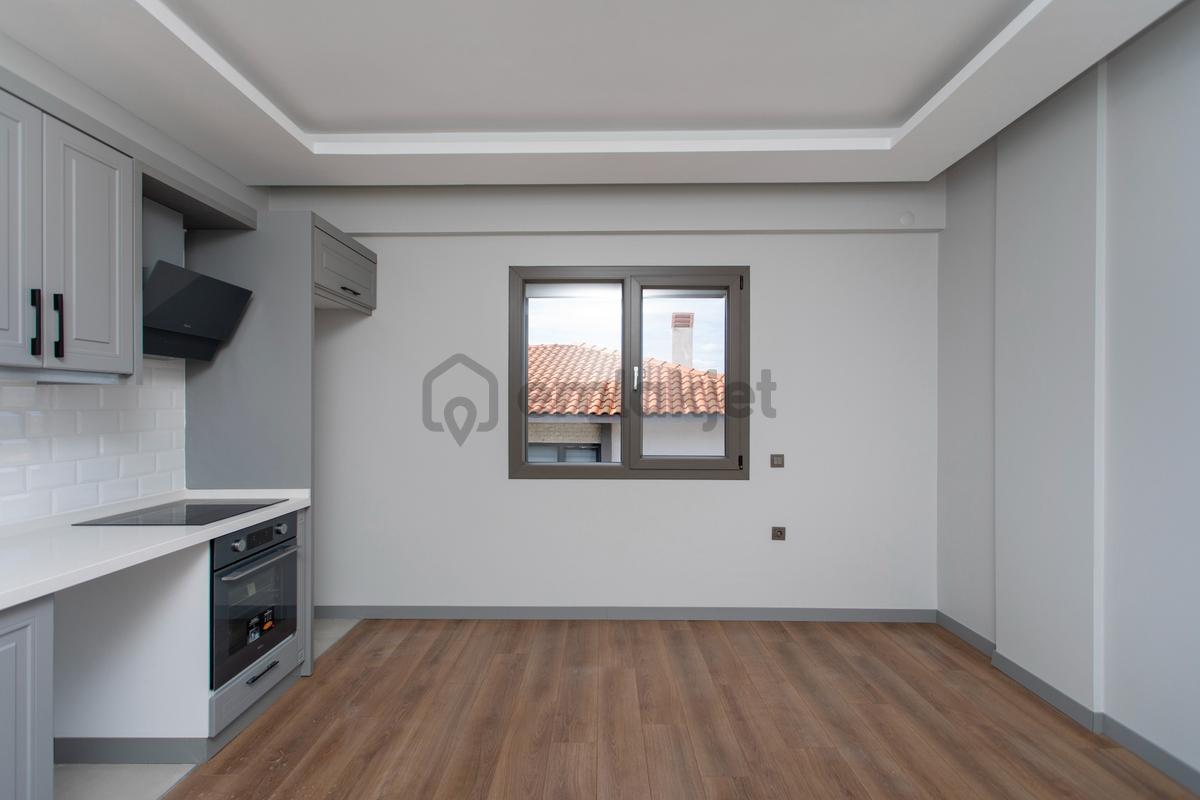 Foça Kazım Dirik Mah. 2+1 Kiralık Sıfır Daire - 28