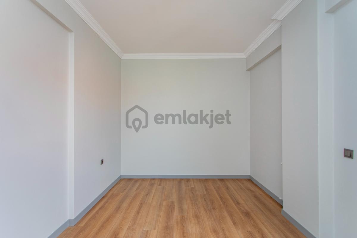 Foça Kazım Dirik Mah. 2+1 Kiralık Sıfır Daire - 34