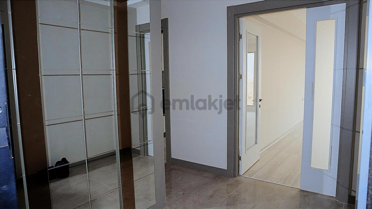 Ritsa Konutları'nda 4+1 Satılık Daire - 22
