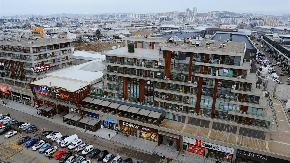 Vega Cadde'de Satılık Daire/ofis 170 M² Kiracılı - 22