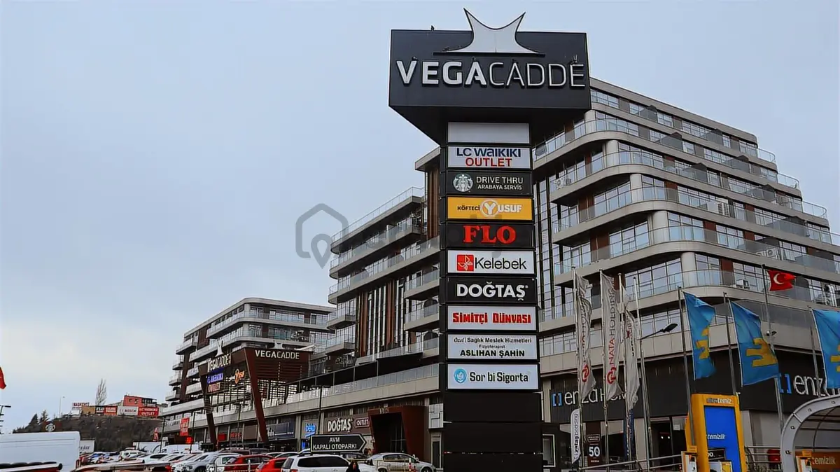 Vega Cadde'de Satılık Daire/ofis 170 M² Kiracılı - 7