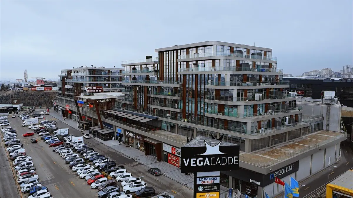 Vega Cadde'de Satılık Daire/ofis 170 M² Kiracılı - 27