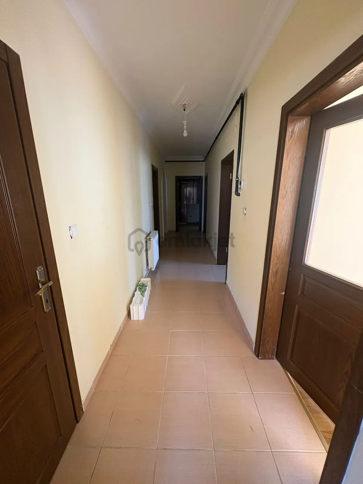 Çünür İstanbul Yolunda Geniş Teraslı 3+1 Satılık Daire - 23