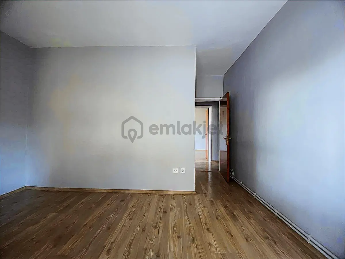 Tuzla Hatboyu Cad.üzerinde Site İçinde 3+1 Geniş Daire - 6