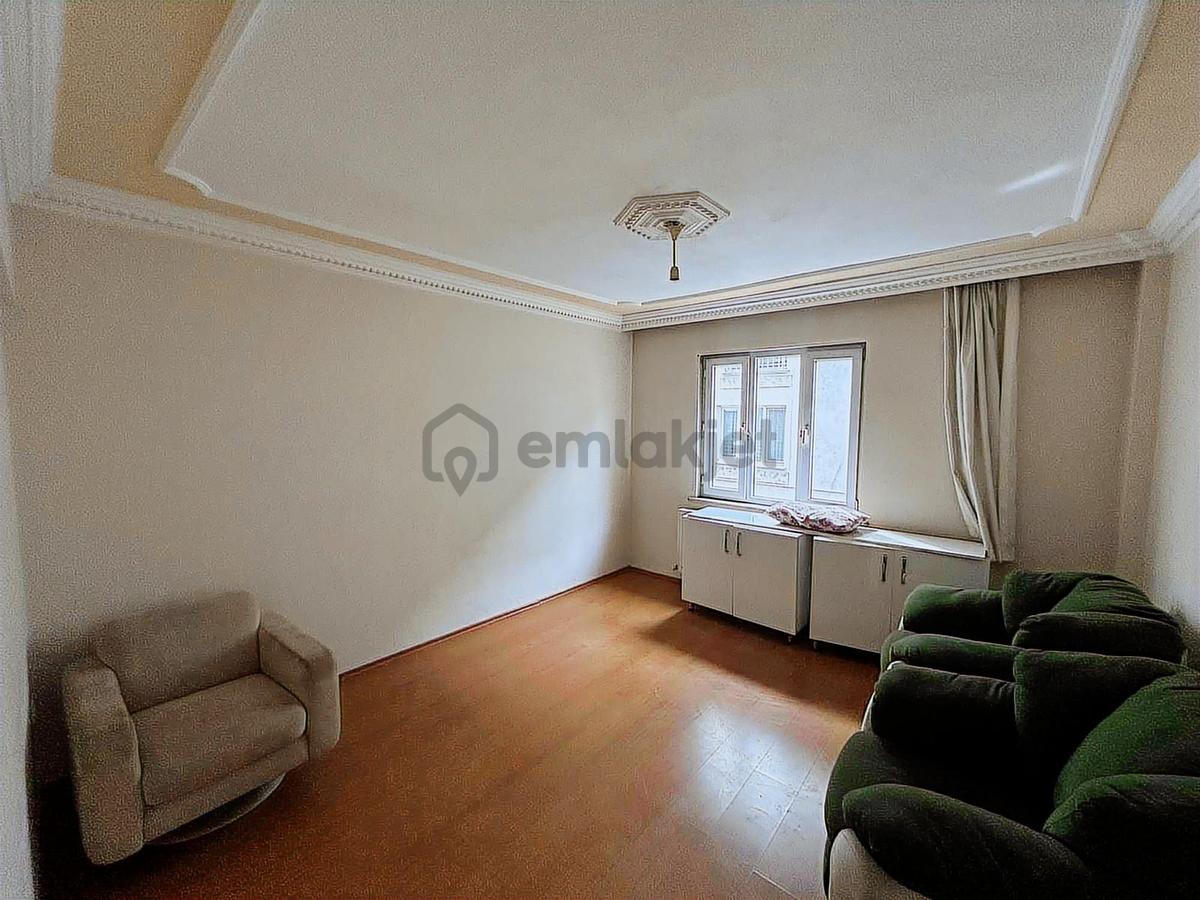 Hamitler Mahallesi 2+1 Geniş Arakat Kiralık Daire - 12