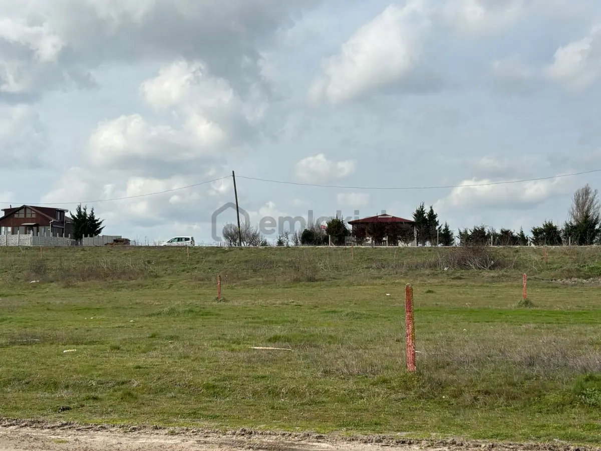 Güven'den Saray'da 300m² İmarlı Tek Tapu Yola Cephe Arsa !!!!!!! - 22