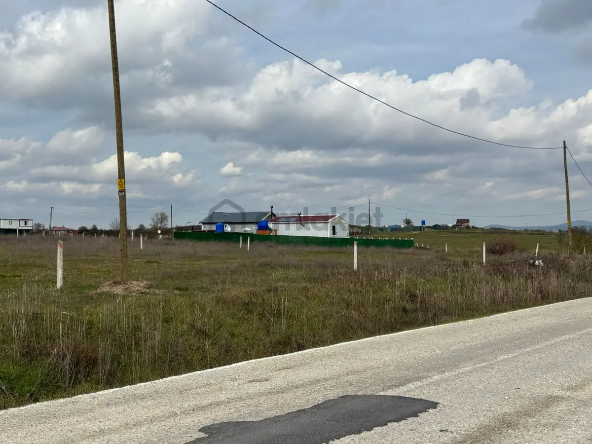 Güven'den Saray'da 300m² İmarlı Tek Tapu Yola Cephe Arsa !!!!!!! - 34
