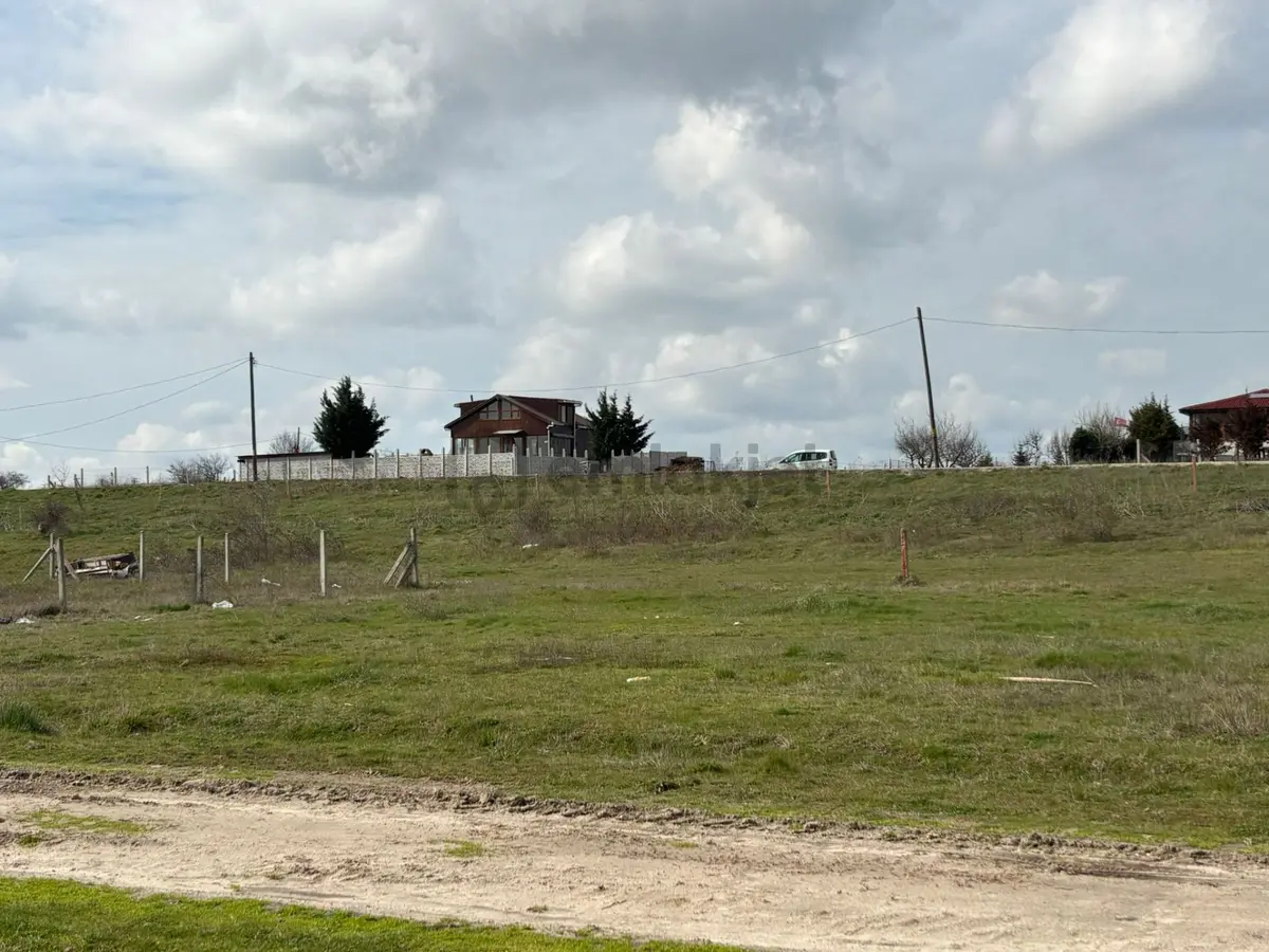 Güven'den Saray'da 300m² İmarlı Tek Tapu Yola Cephe Arsa !!!!!!! - 18