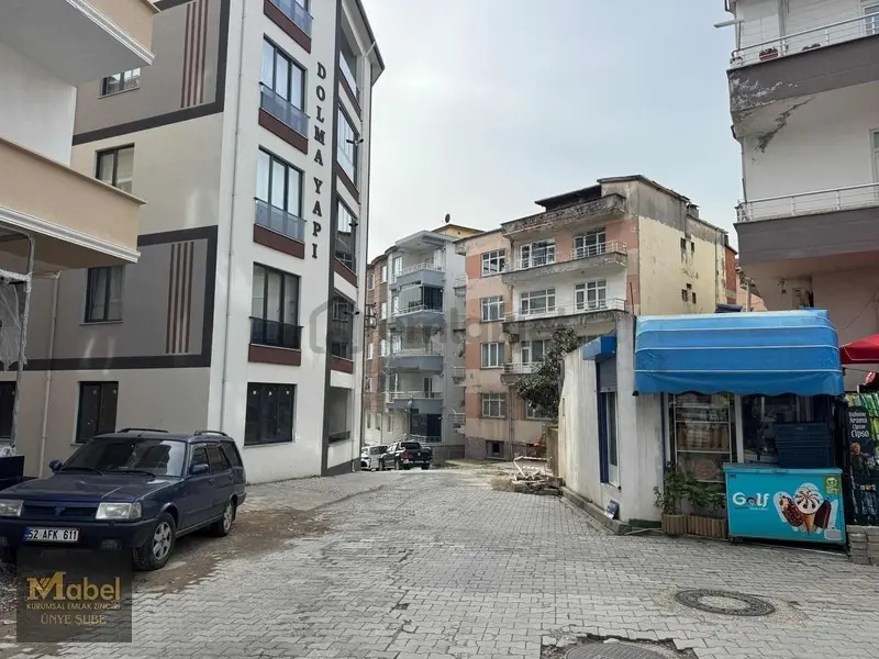 Mabel'den Hamidiyede Meydana 10adım Geniş*2+1 - 11
