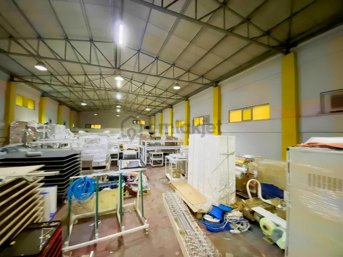 Erenler'de Satılık 1326m² Arsa Üzerinde Fabrika Binası - 18