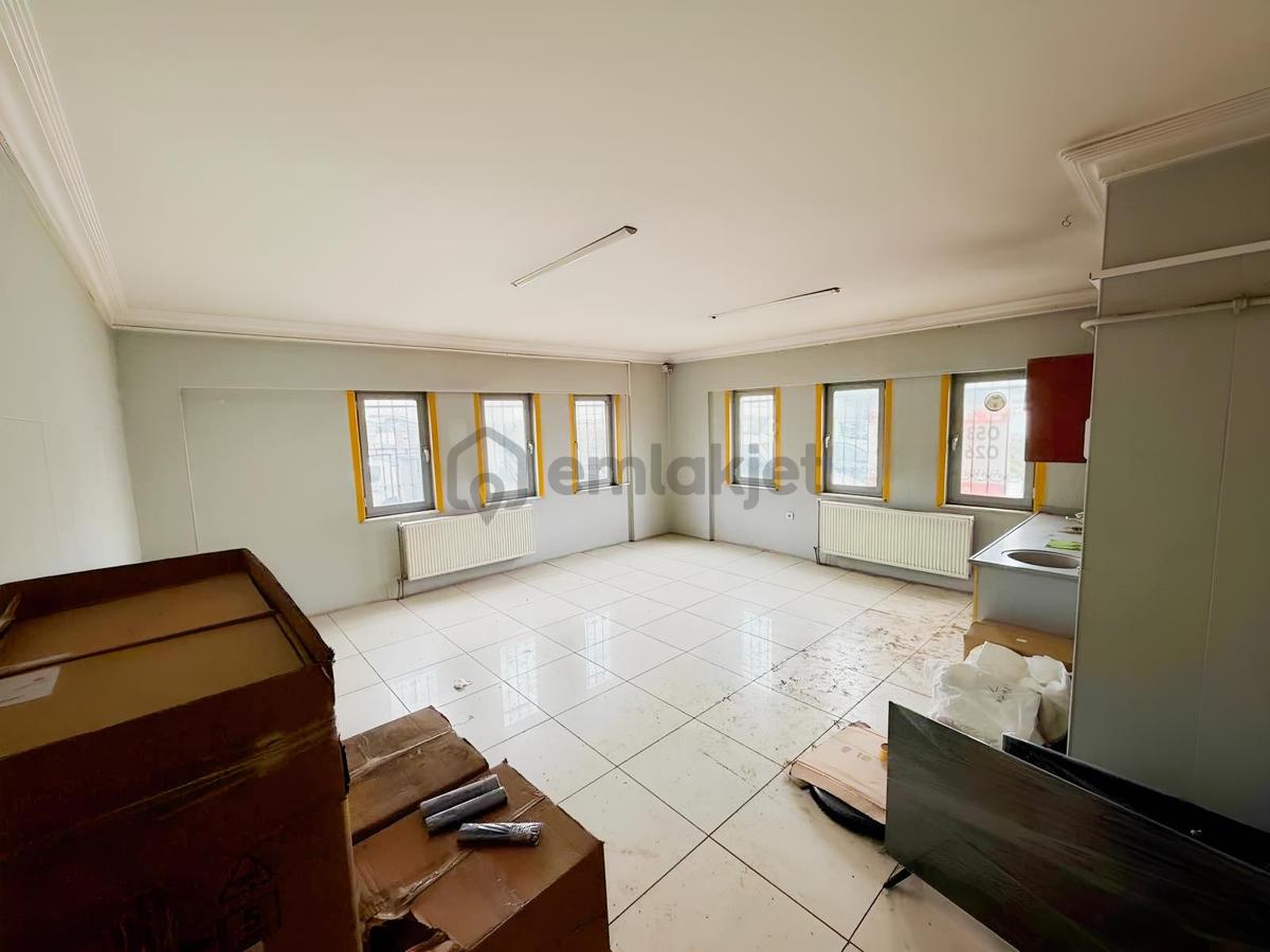 Erenler'de Satılık 1326m² Arsa Üzerinde Fabrika Binası - 27