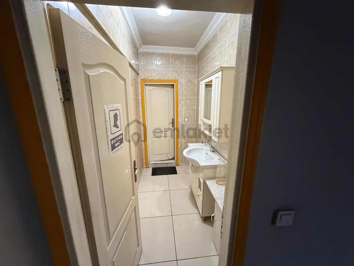 Erenler'de Satılık 1326m² Arsa Üzerinde Fabrika Binası - 17