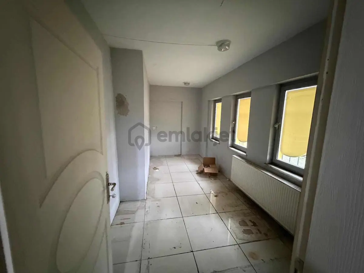 Erenler'de Satılık 1326m² Arsa Üzerinde Fabrika Binası - 26