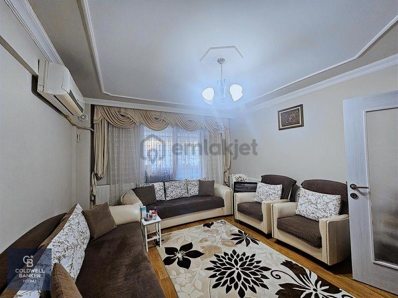Menderes Merkezde Satılık 130 M² 3+1 Geniş Daire - 26