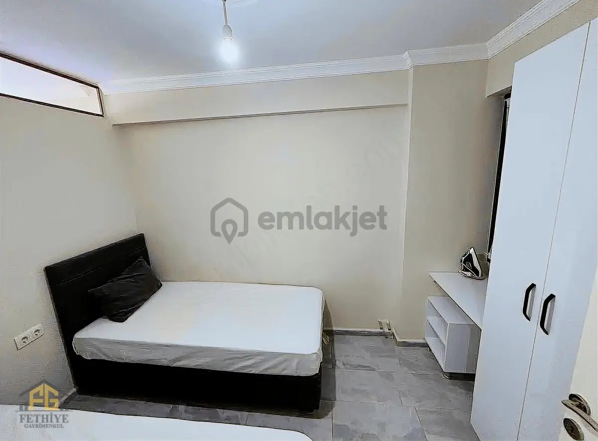 Karaçulha Çevreyolunda 1+1 Eşyalı Satılık Arakat Daire - 2