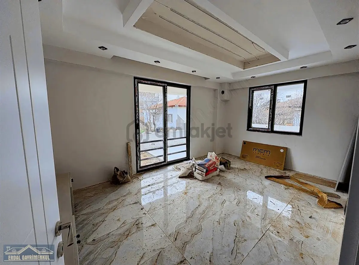 Bereketler'de Satılık Sıfır 3+1 - 26