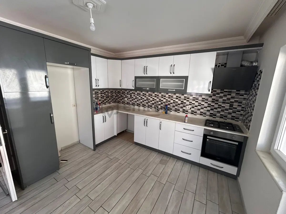Tuana Emlak'tan Toparlar'da 3+1 Kiralık Daire