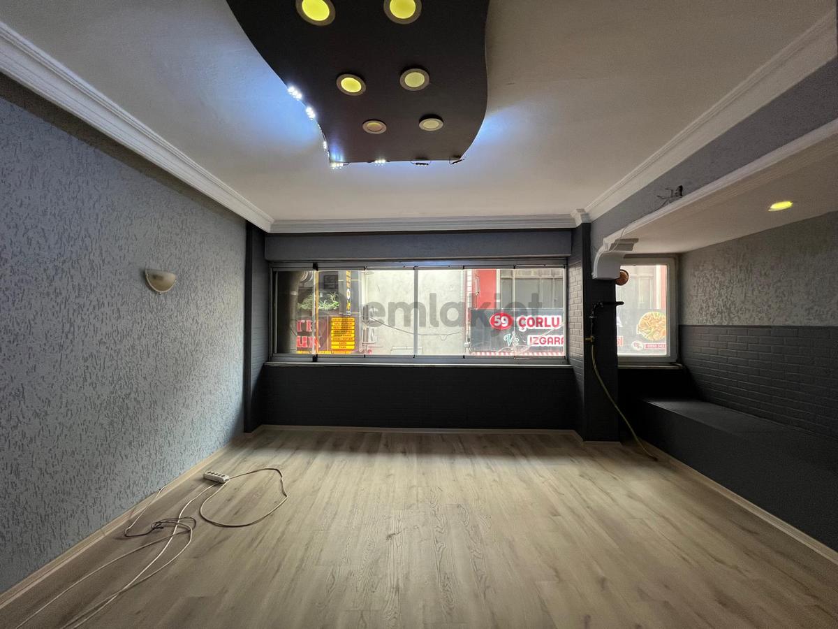 Molla Team'den Merkezi Konumda 160m2 Satılık Dükkan - 33