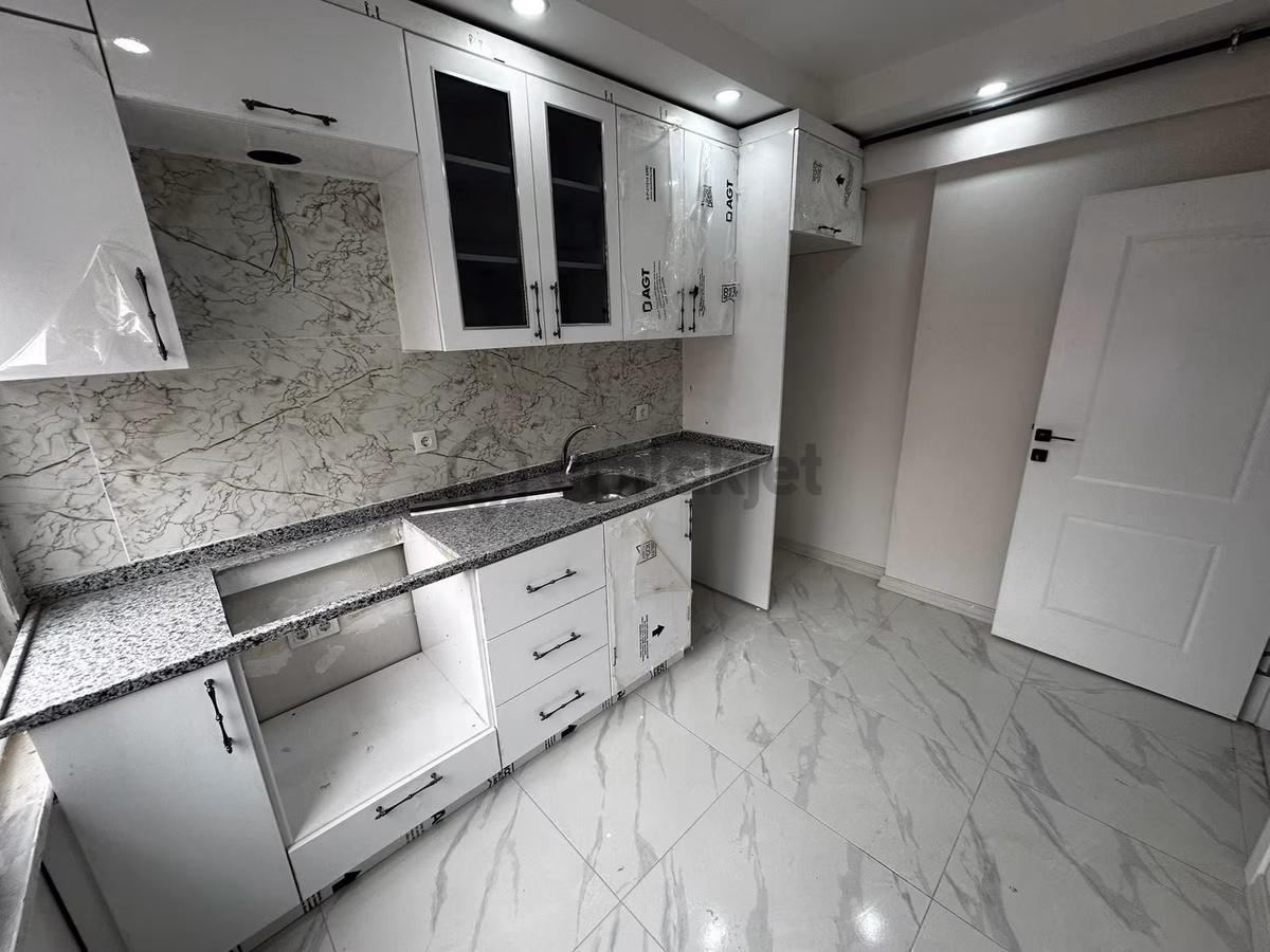 Beylikdüzü Yakupluda Sıfır Dubleks Daire - 13