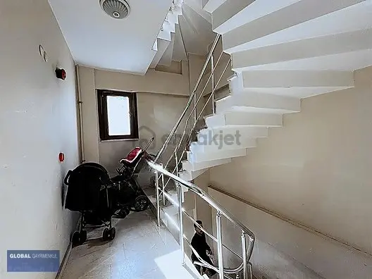 Global'den, Merkezi Konumda Butik Binada 2+1 Satılık Daire - 13