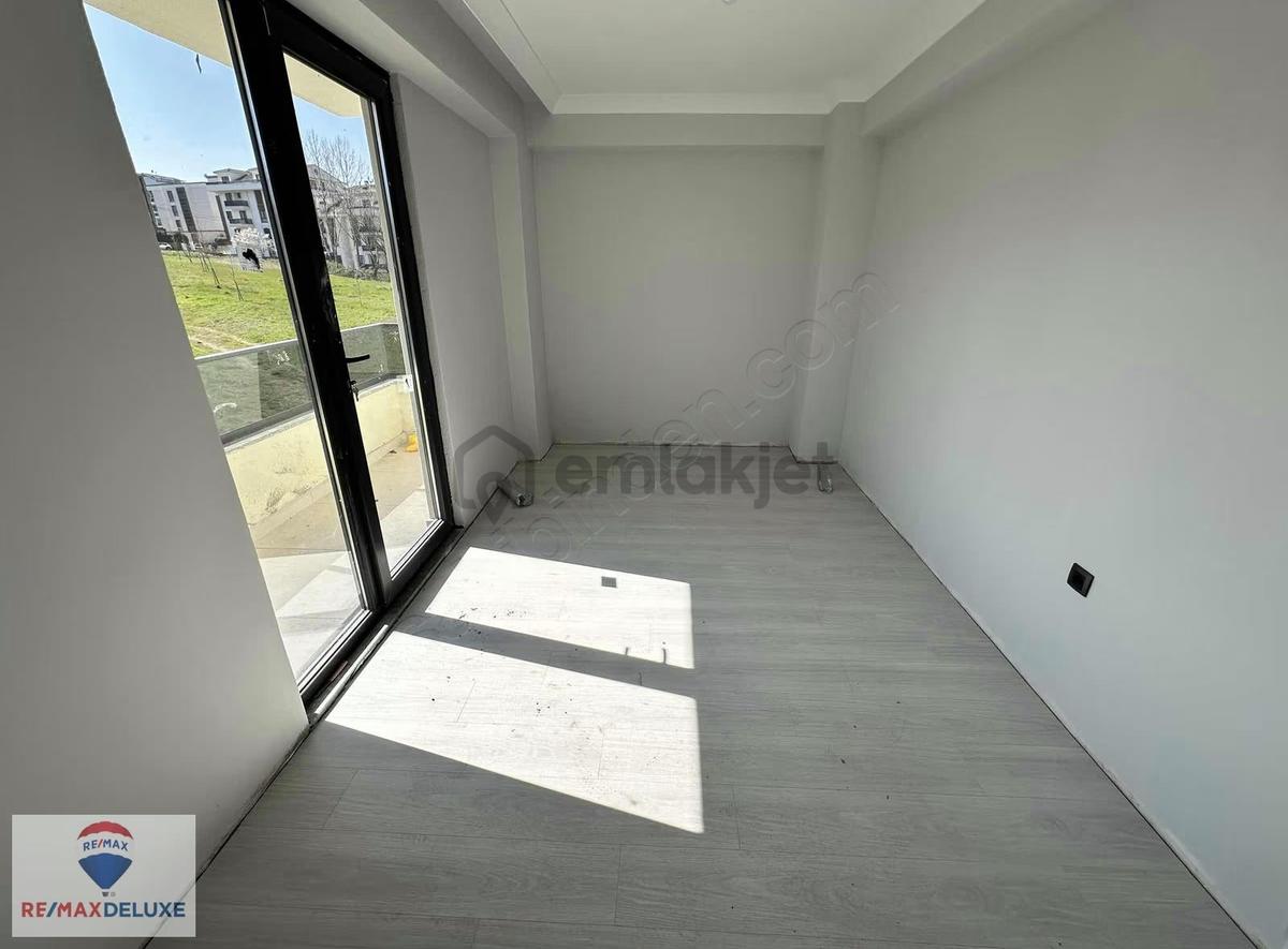Yeşilyurt Mahallesinde Satılık 3+1 Arakat Daire - 18