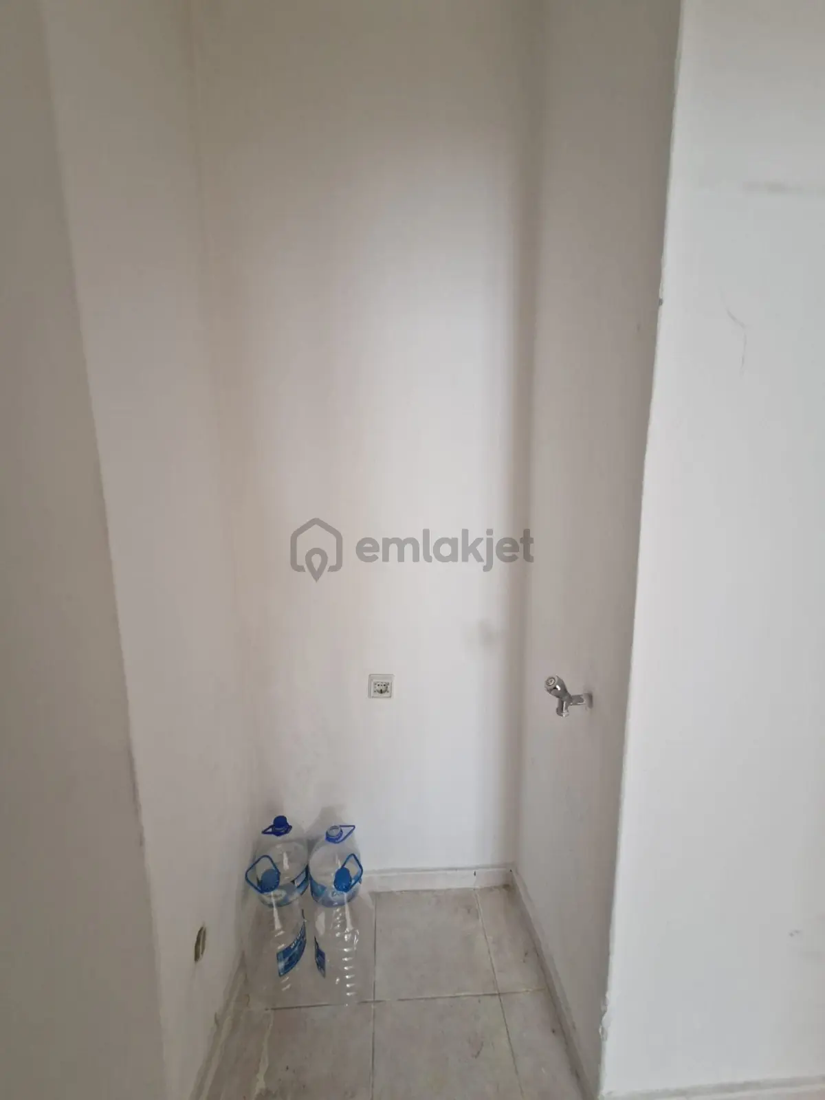 Bahçelievler Mah. Devlet Hastanesi Yakını Cadde Cepheli Satılık Daire - 3