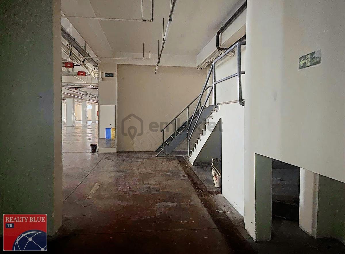 Sultanbeylide Kiralık 3500 M2 Depo&fabrika - 19
