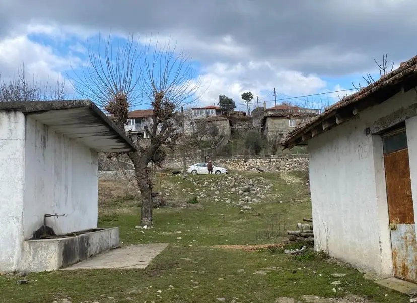Vitrinden Semizköyde %40 2 Kat İmarlı 367 M2 Konut İmarlı Arsa - 9