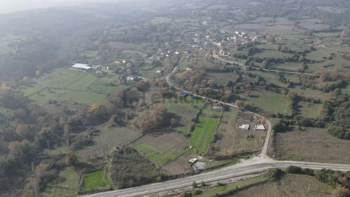Vitrinden Semizköyde %40 2 Kat İmarlı 367 M2 Konut İmarlı Arsa - 26