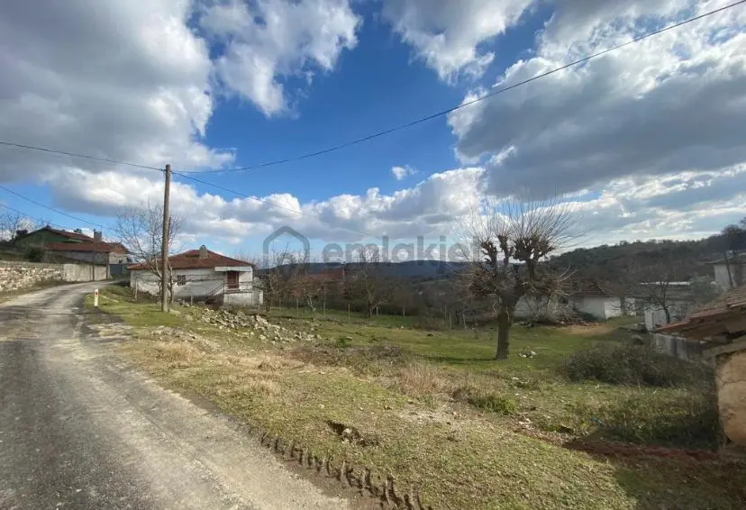 Vitrinden Semizköyde %40 2 Kat İmarlı 367 M2 Konut İmarlı Arsa - 8