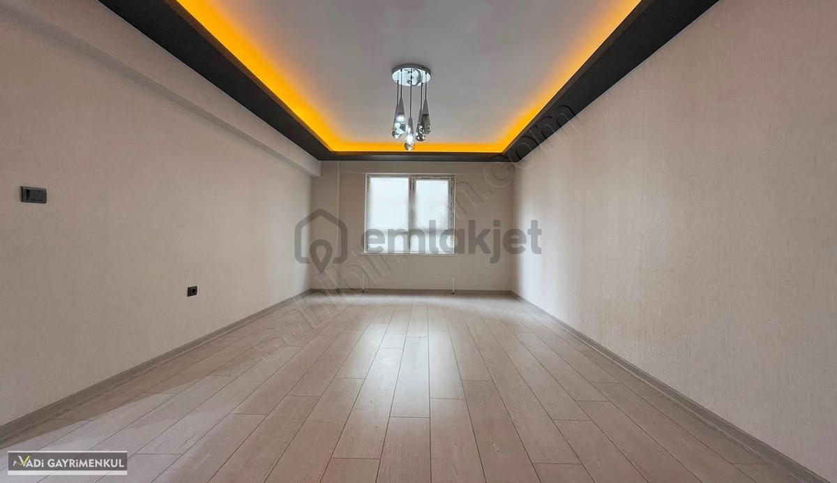 Vadi'den Hisar'da Sıfır Bulvar Yakını İskanlı E.banyolu 3+1! - 20