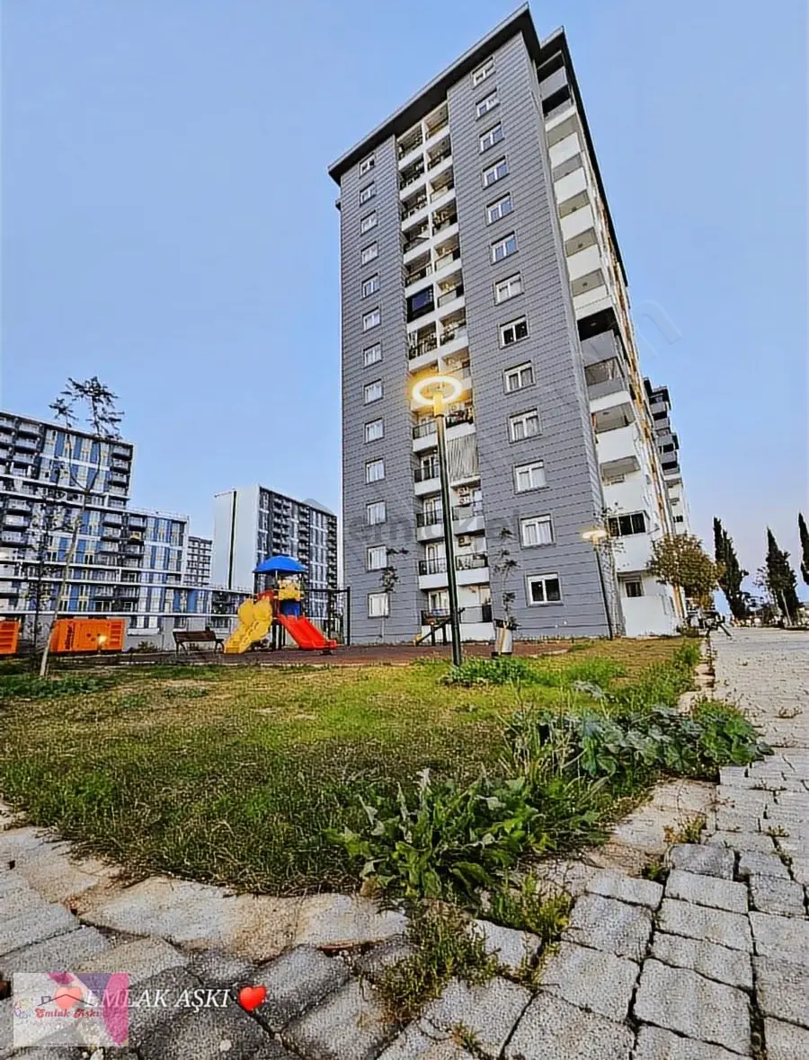 Emlak Aşkı Güvencesiyle Antalya Manzaralı Site İçerisinde - 3