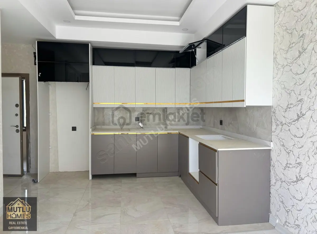Alanya Avsallar Denize 1 Km Orman İçinde Sitede 2+1 Daire - 3