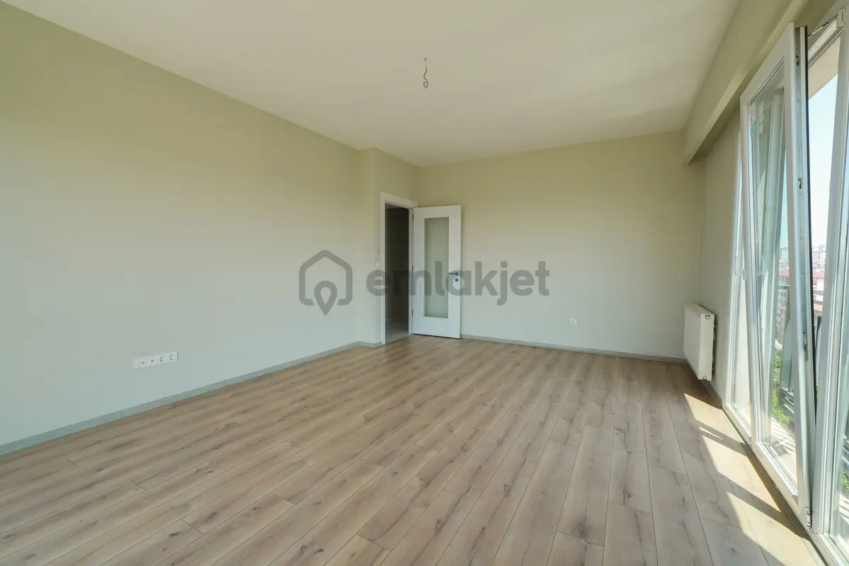 Pendik Satılık 3+1 Daire | Site İçersinde | D100'e Yakın - 2