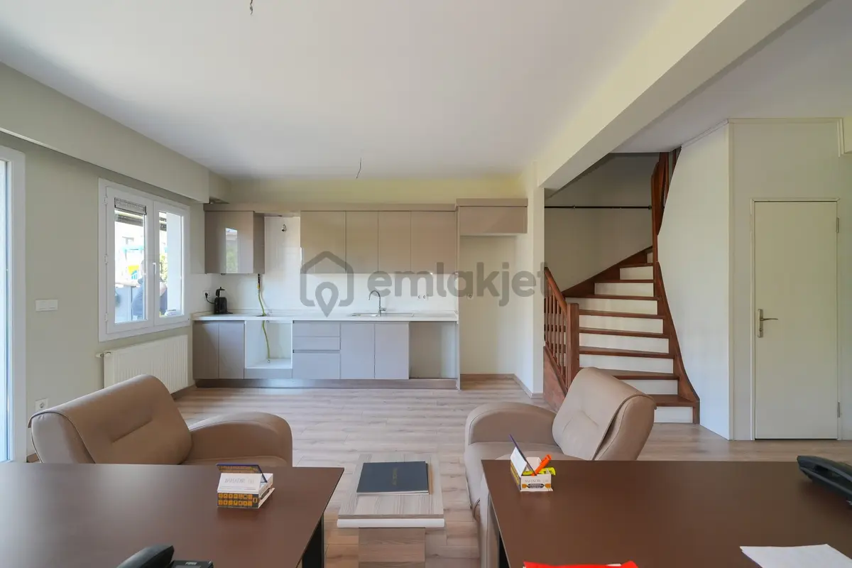 Pendik Satılık 2+1 | Site İçersinde Loft Daire | Metroya Yakın - 26